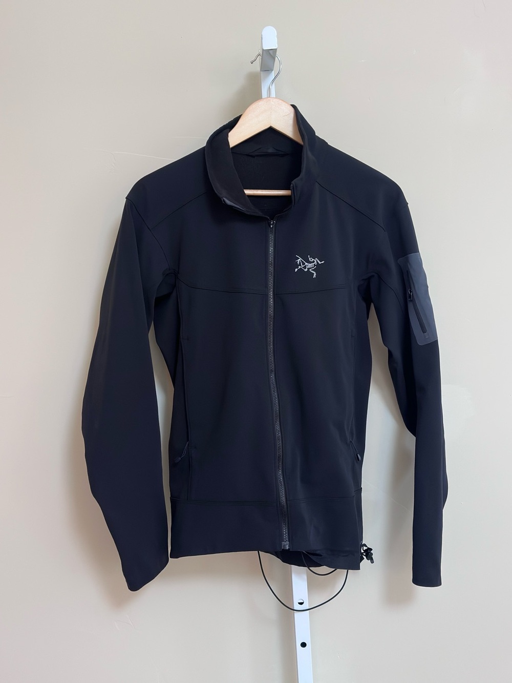 Arc’teryx Men’s Medium Softshell Jacket Black Gamma Style Gorpcore
